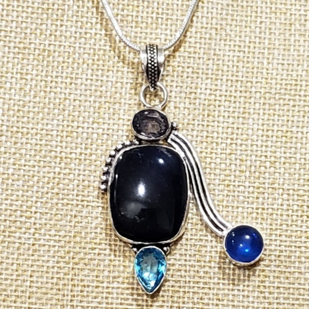 Beautiful Handmade Dumortierite, Blue Topaz, Amethyst Gem 925 Pendant Necklace